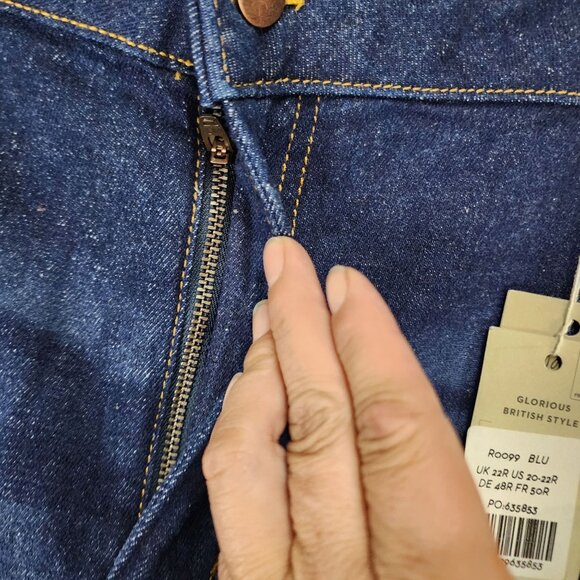 Boden Jeans Womens 22 Dark Wash Stretch High Rise Wide Leg Crop *NWT* - Picture 2 of 16